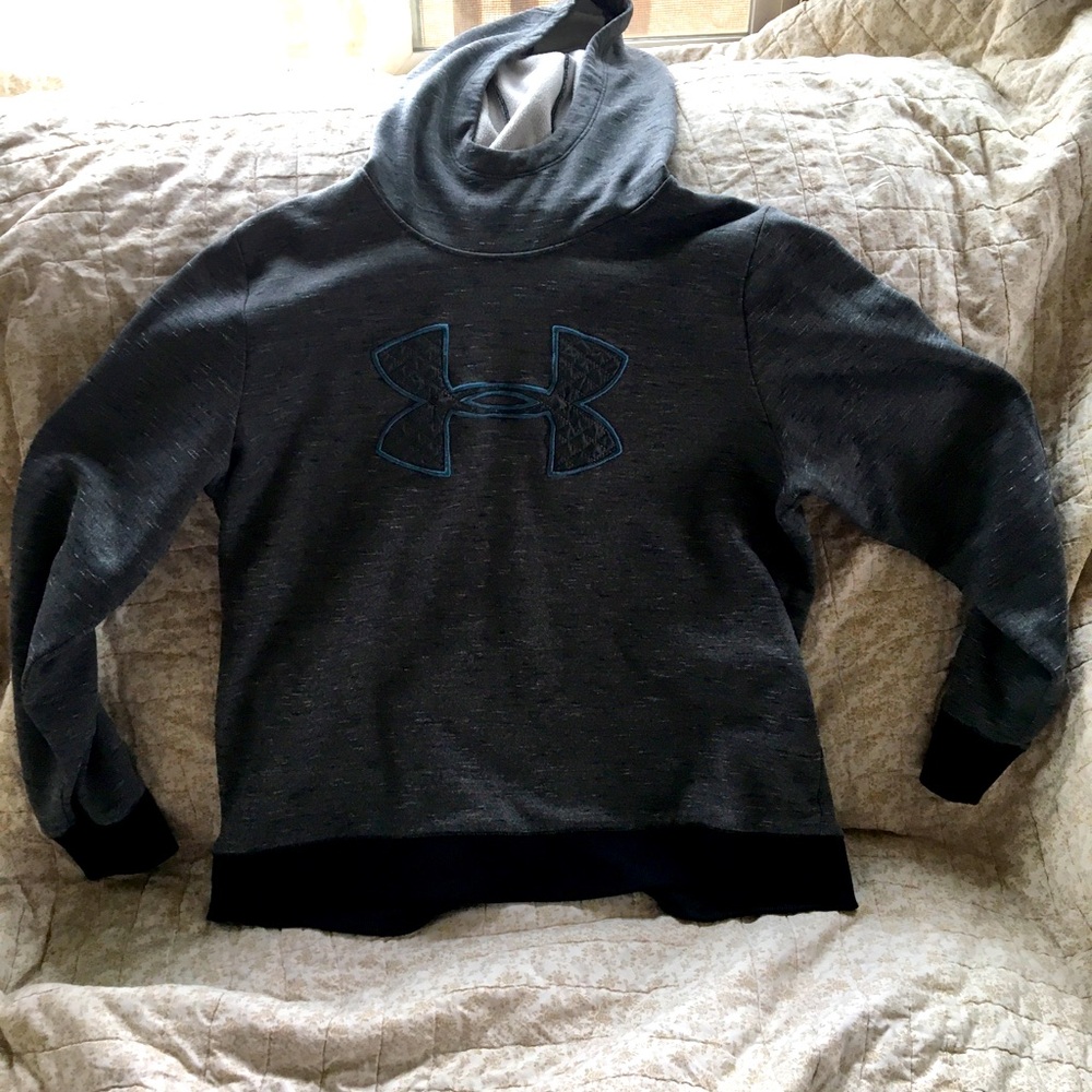 Under armour sweatshirt